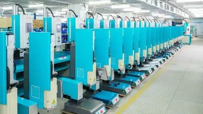 常榮超聲波焊接機焊頭表面裂紋：細微裂痕下的 “安全隱患”有哪些？